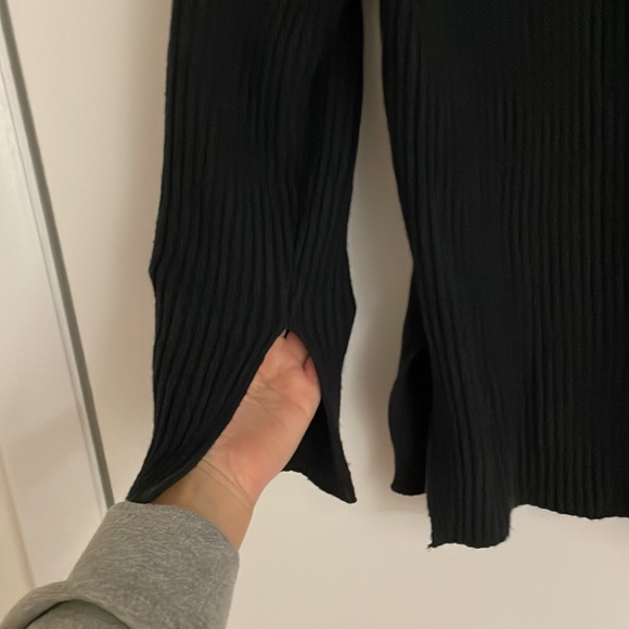 Abercrombie & Fitch Tunic Sweater - Picture 3 of 3